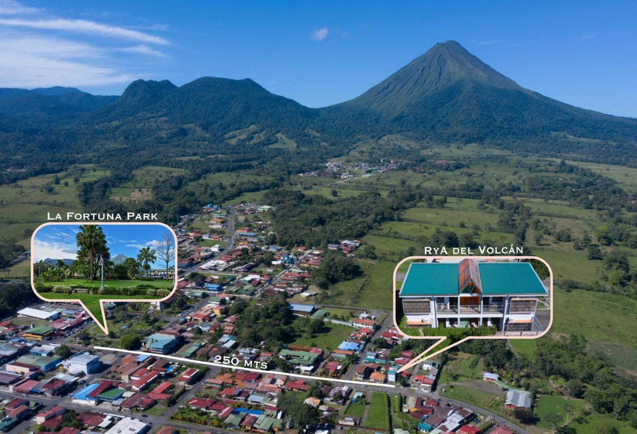 Apartamentos Equipados Rya Del Volcan La Fortuna Exterior photo